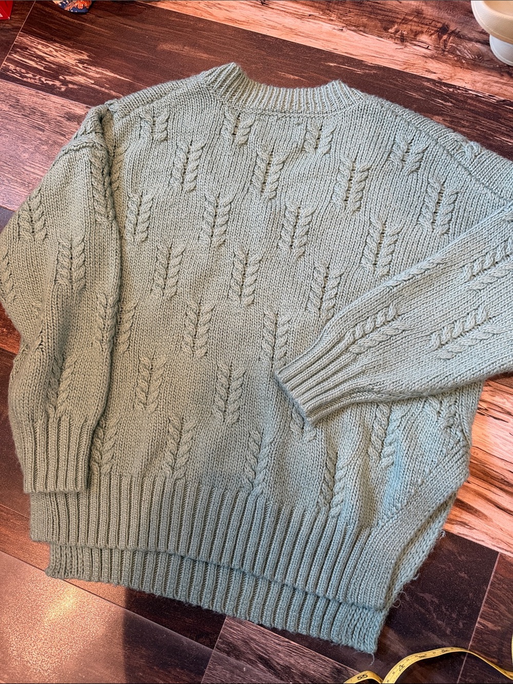 Lucky Brand Cable Knit V Neck Sweater Sage Green S Side Slit - Picture 7 of 8